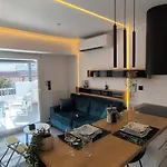 Lägenhet Absolute Suites, Sky View Smart