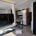 Absolute Suites, Sky View Smart *