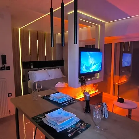 Absolute A1 Sky View Smart Apartman *