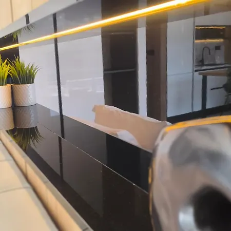 Absolute A1 Sky View Smart Apartman Lárisza