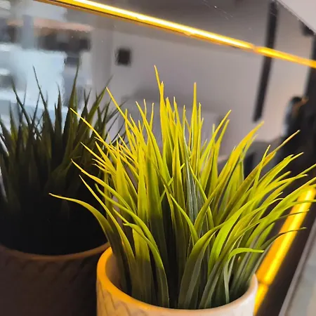 Absolute Suites, Sky View Smart *