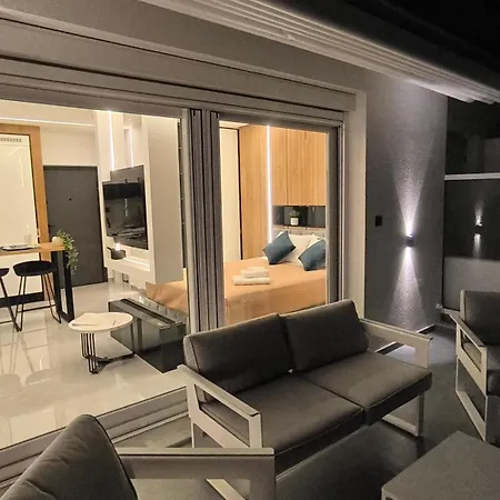 Absolute Suites, Sky View Smart * لاريسا